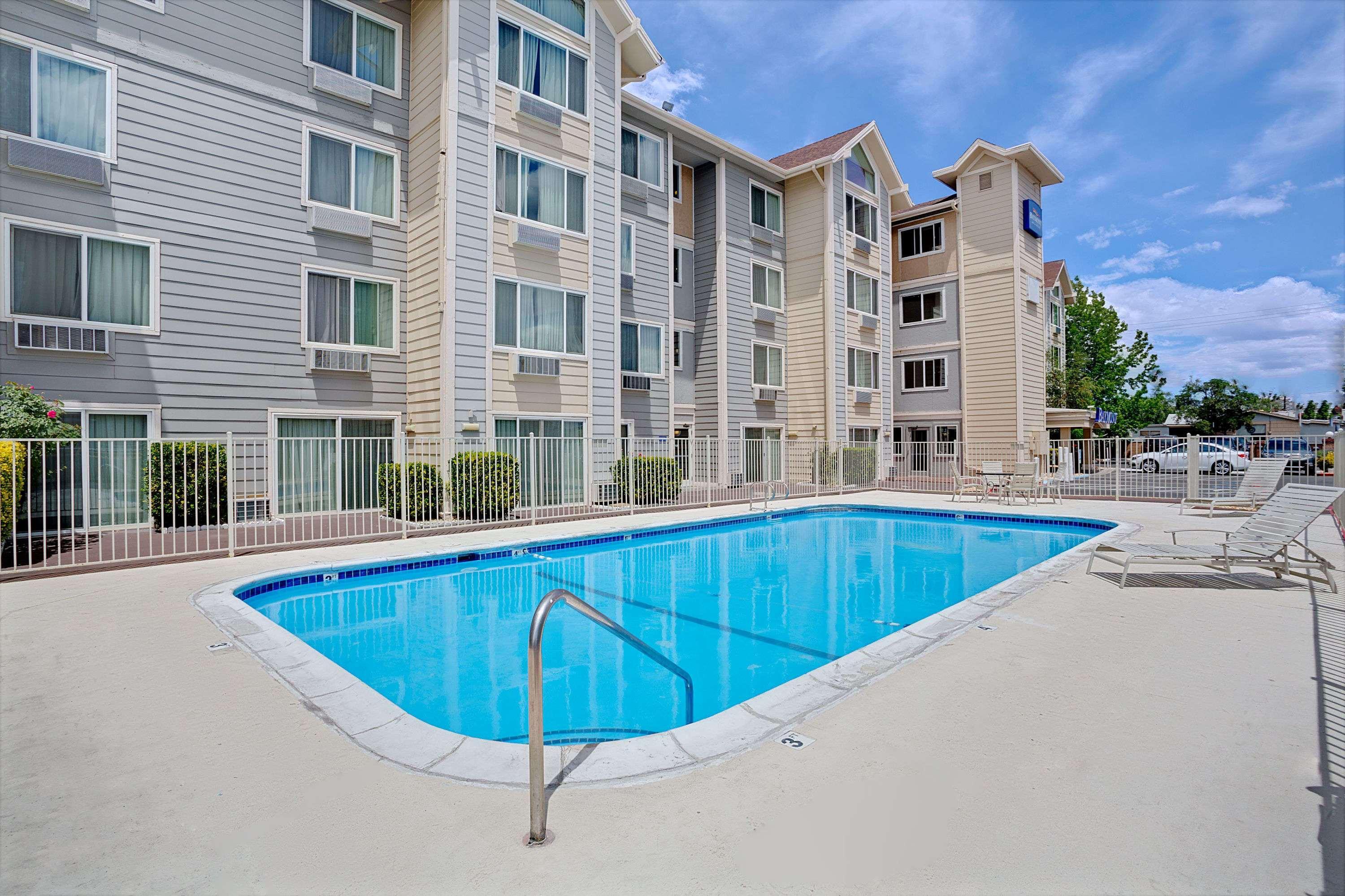 Baymont By Wyndham Reno Hotel Exterior foto