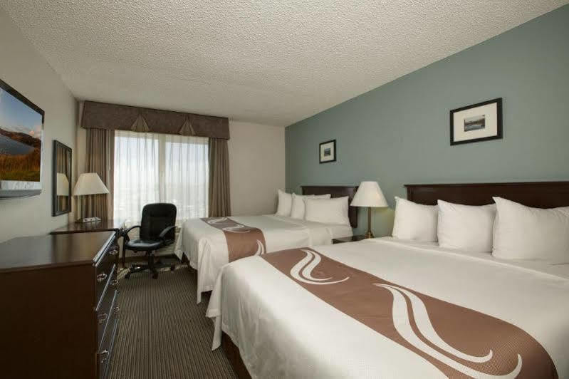 Baymont By Wyndham Reno Hotel Exterior foto
